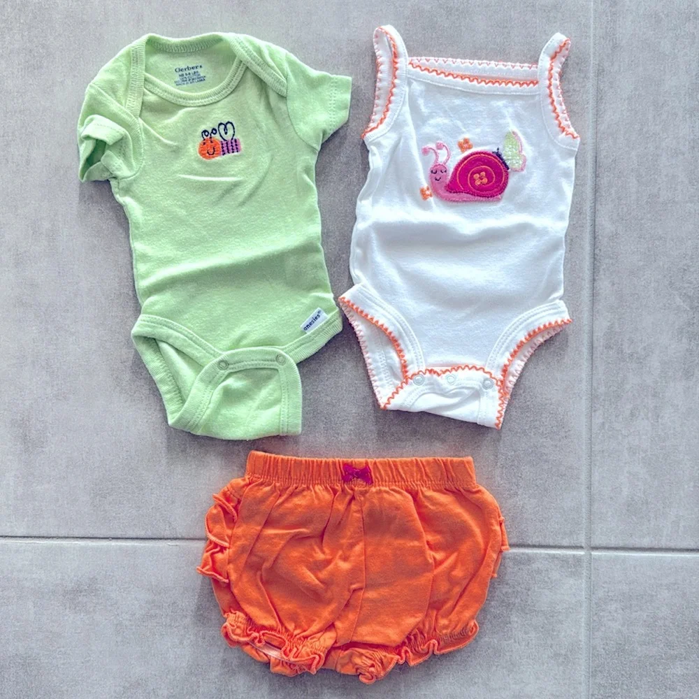 16 Piece Girl's NEWBORN Carter's, Koala Baby Mix & Match Tops & Bottoms